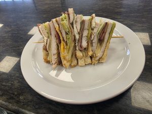 Club Sandwich Bar Tres Mundos Calvia 300x225
